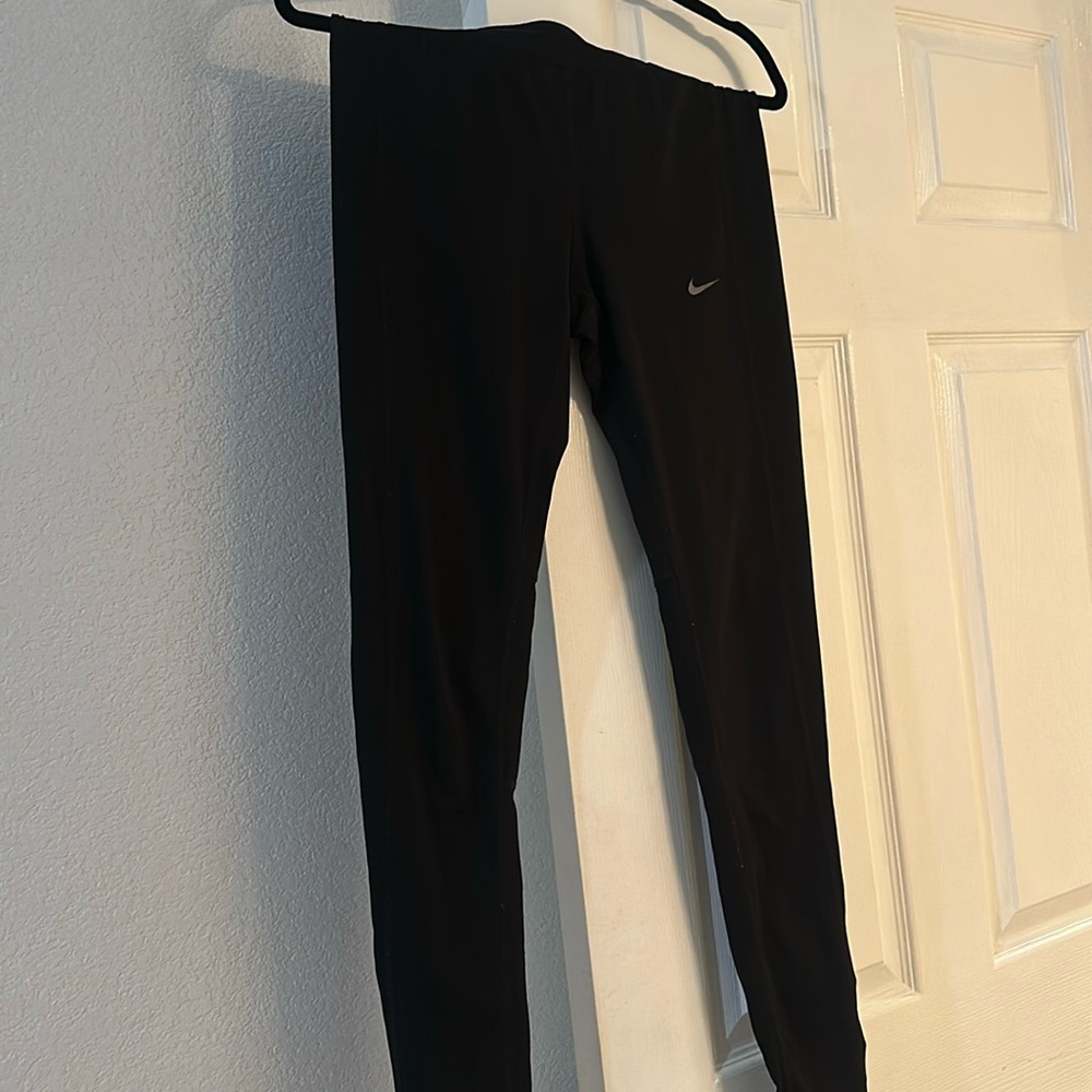 Black dri-fit Nike leggings